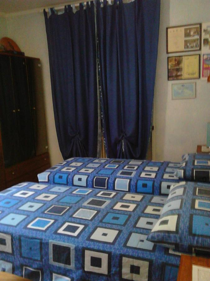 Les Hirondelles Bed & Breakfast Fenis Bagian luar foto